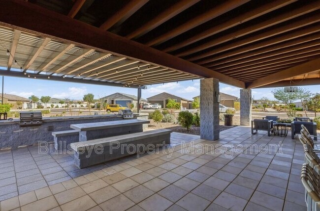 Building Photo - 3136 Hayden Rose Ave