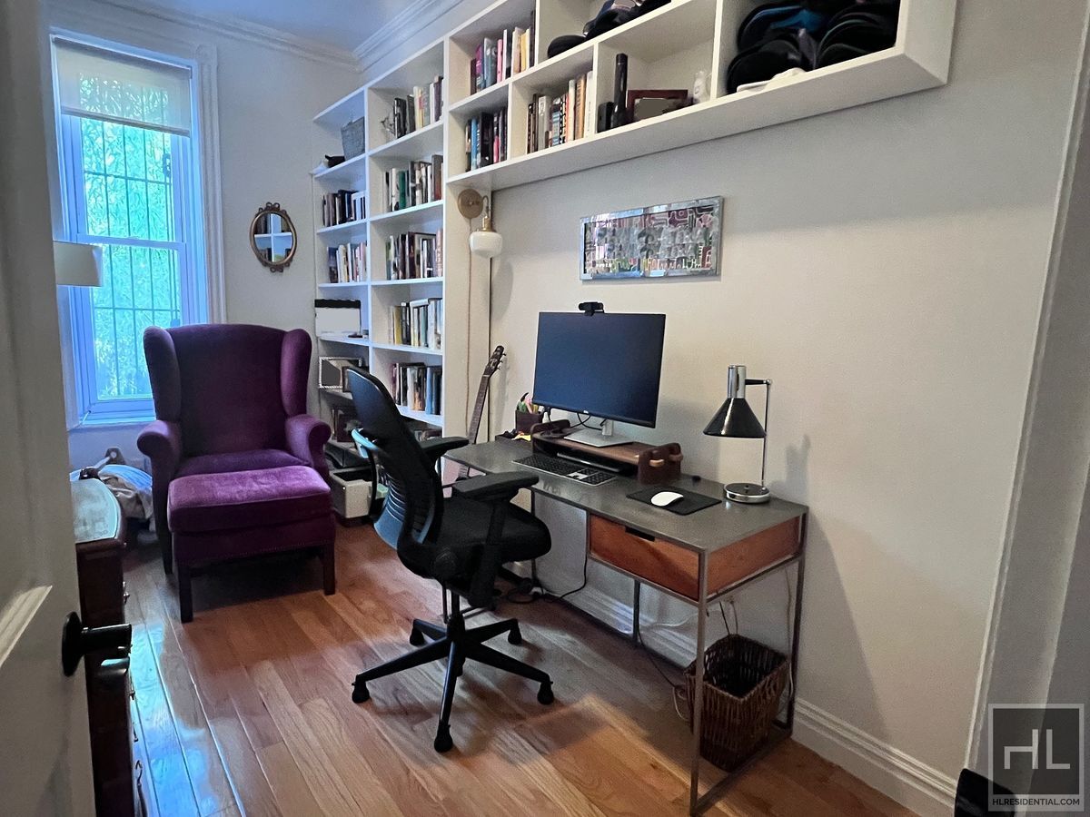 Building Photo - $7,000 | 2.5BR | 2BA | Prospect Heights Townhouse Duplex | Private Backyard | 1,500 SF | Original...
