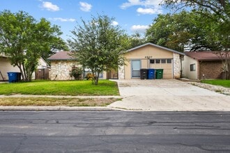 Building Photo - 4907 Dare Ln
