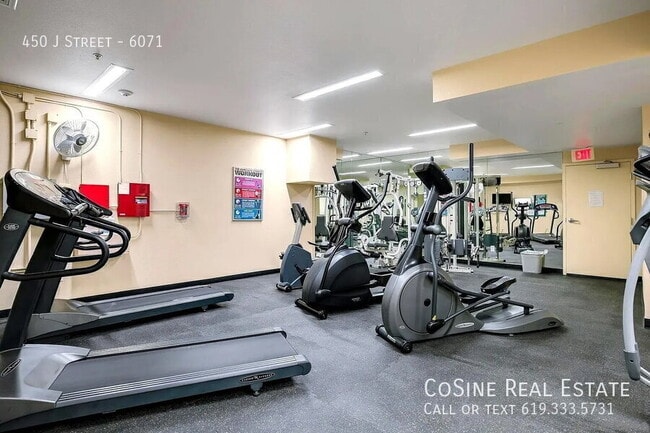 Building Photo - 450 J St