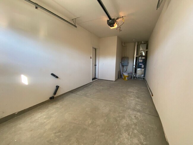 Building Photo - 9126 N Seward Ave