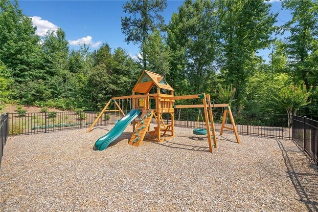 Building Photo - 368 Murray Way