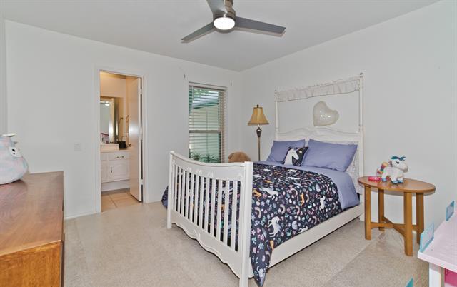Building Photo - 15520 Bay Point Dr