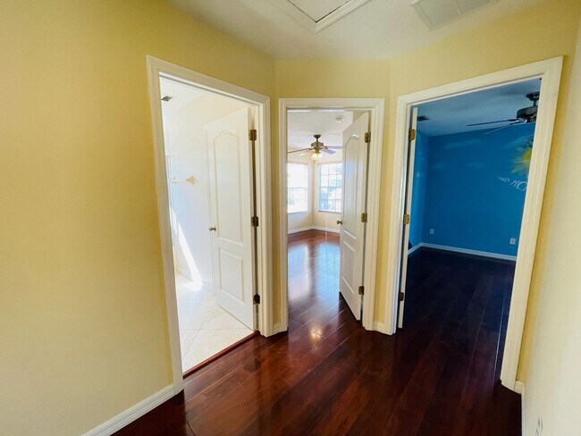 Building Photo - Available now! Charming 4-bedroom, 2.5-bathroom pet friendly home!!