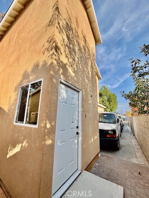 Building Photo - 21323 Conradi Ave