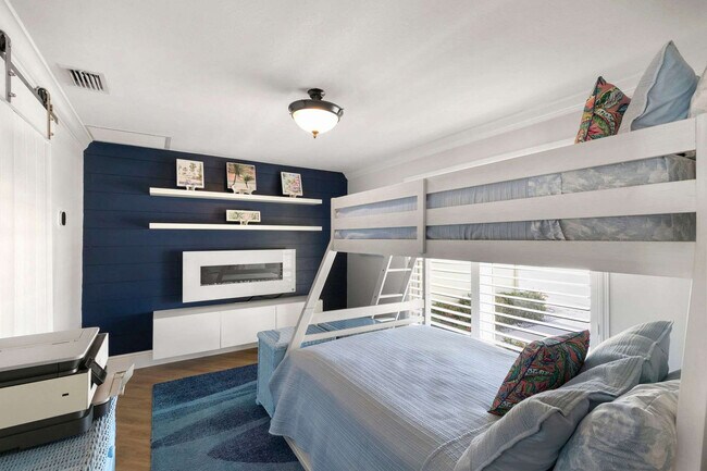 Building Photo - 685 N Barfield Dr