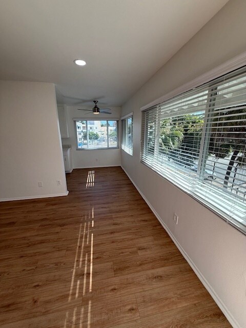 Building Photo - 8428 Gulana Ave