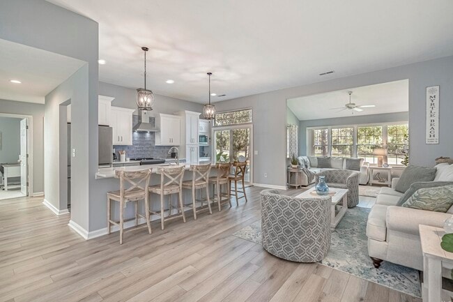 Building Photo - 4818 Southern Trail