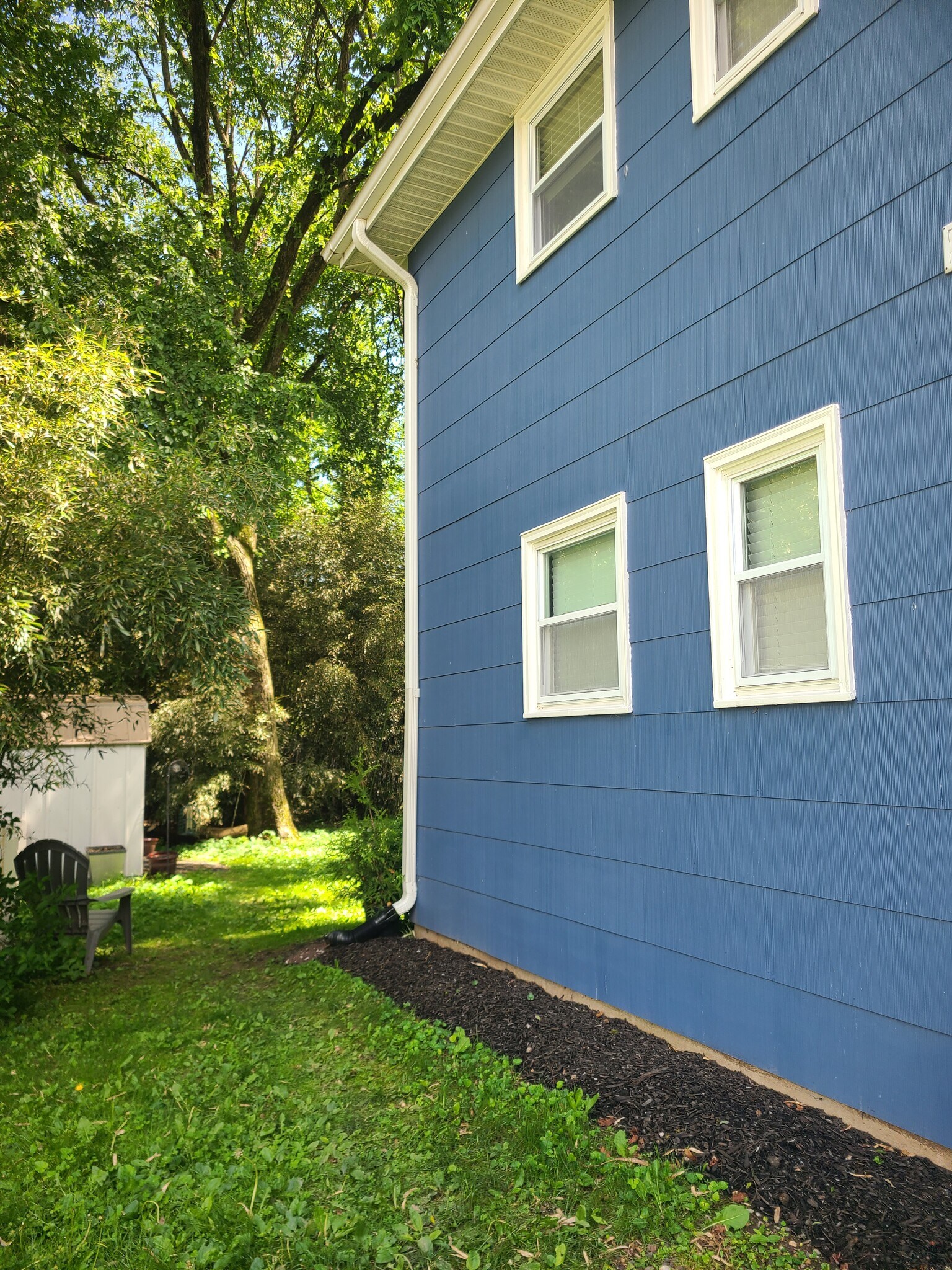 Building Photo - 258 Evergreen Ave