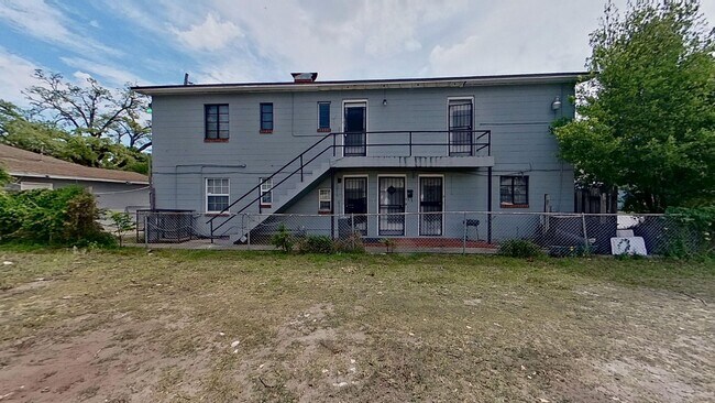 Building Photo - Move In Special: $150 off first full month.