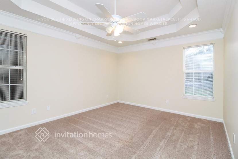 Building Photo - 39 Harbin Dr