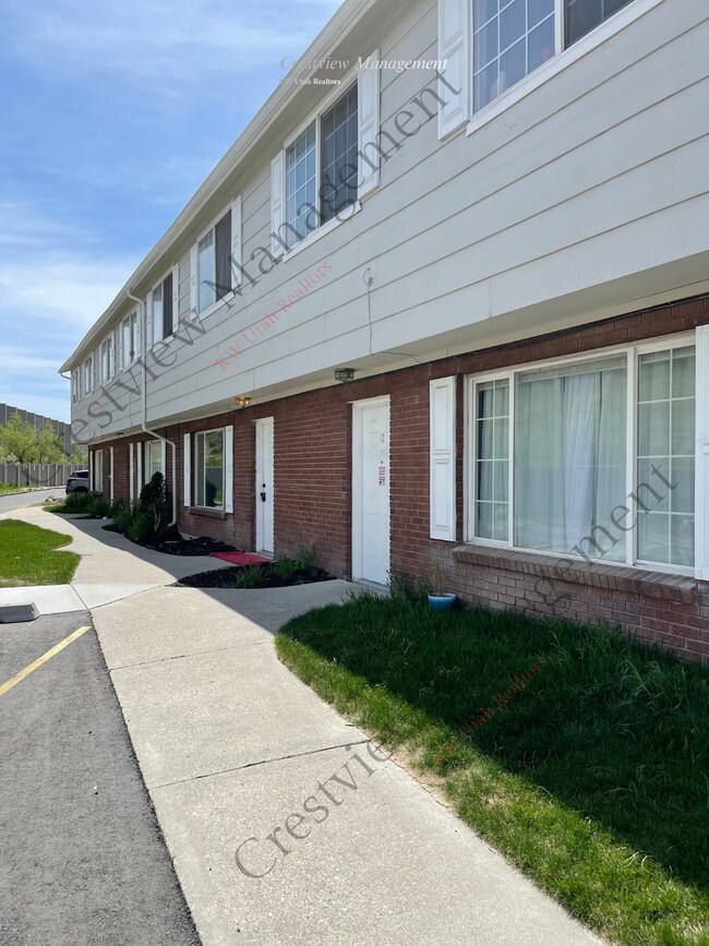 Building Photo - 2411 W 3800 S