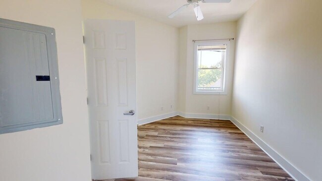 Building Photo - Main Street Corridor Available July 1