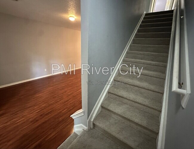Building Photo - 4750 Playpen Dr