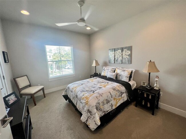 Building Photo - 6515 Davis Ln