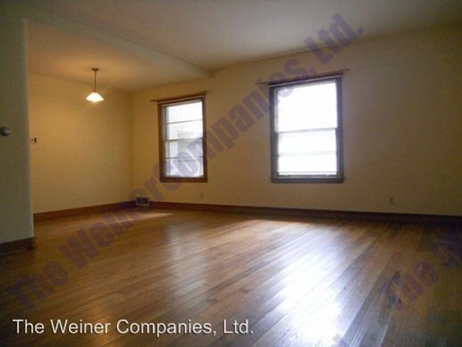 Building Photo - Now leasing for June!