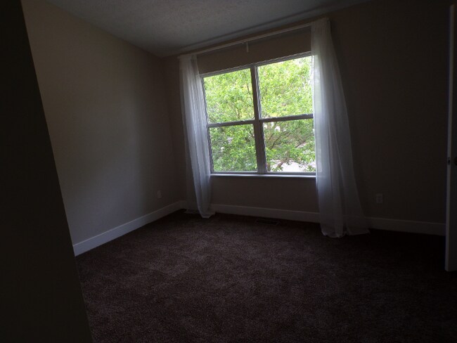 Building Photo - 4906 Magnolia Blossom Blvd