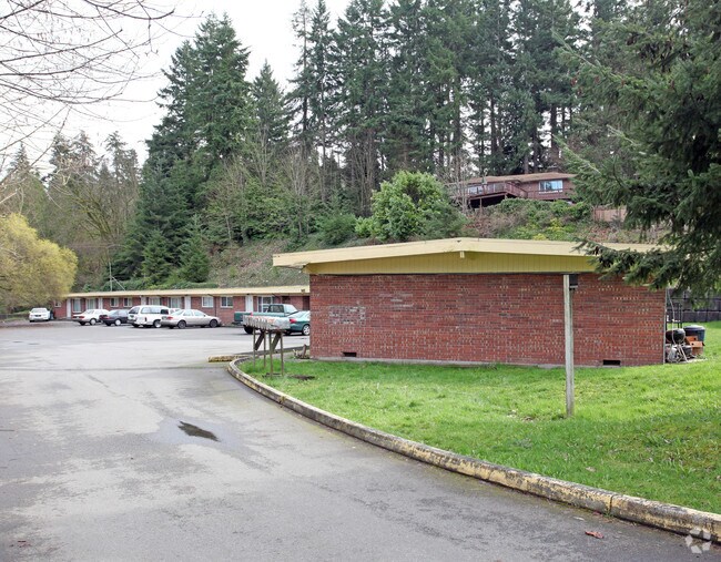 Willow Apts 1011 S Kent des Moines Rd Des Moines WA 98198 Apartment