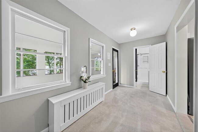 Building Photo - 151 S Harrison Ave