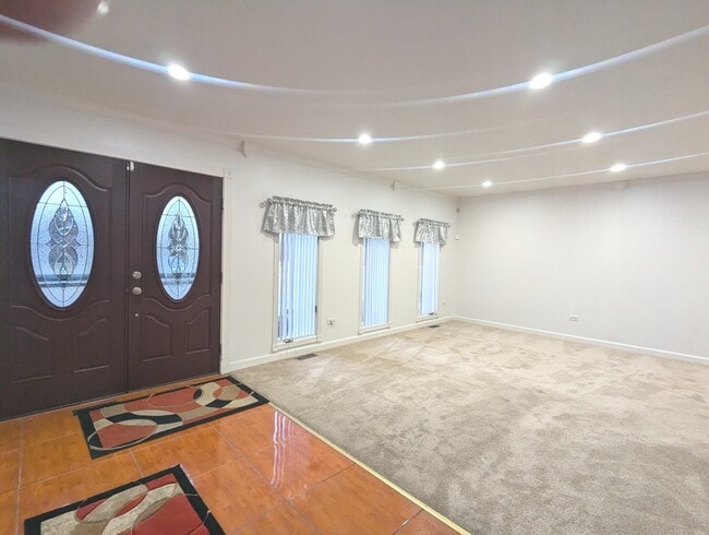 Building Photo - 1200 Jacqueline Dr