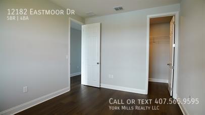 Building Photo - 12182 Eastmoor Dr
