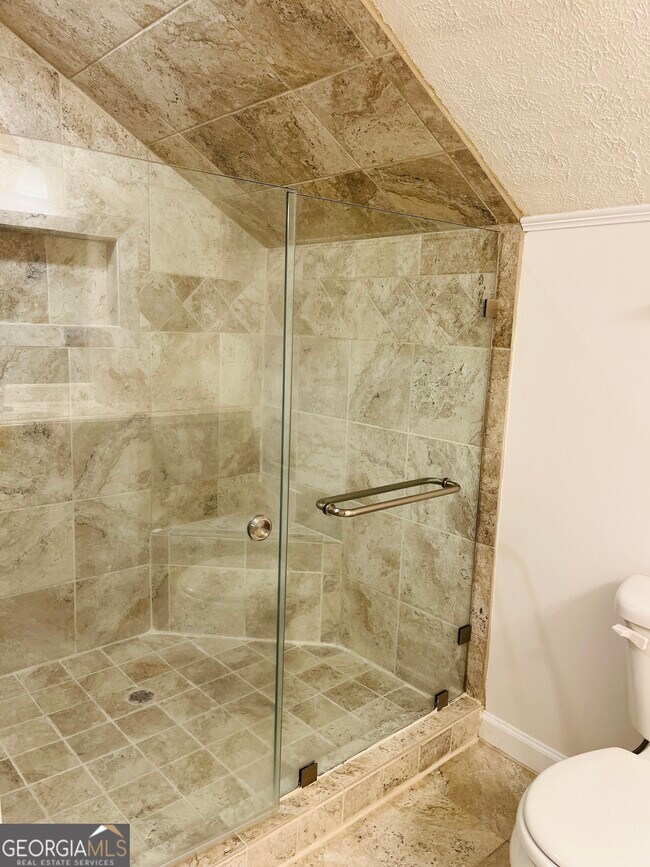 Building Photo - 2289 Roscoe Rd