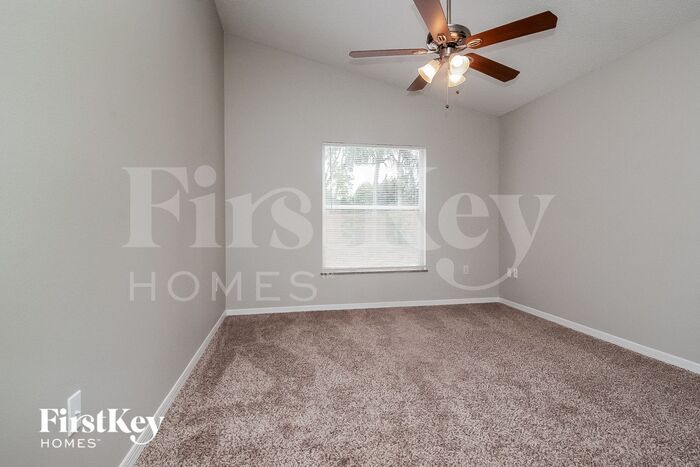 Building Photo - 126 Timberpark Dr