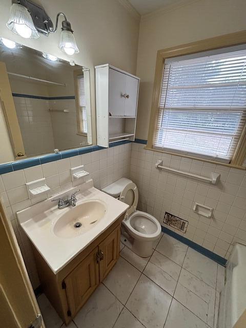 Building Photo - 1808 W Oakland Ave