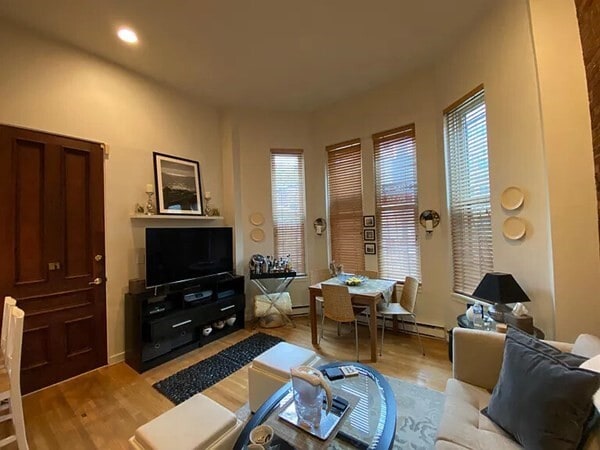 Building Photo - 312 Columbus Ave