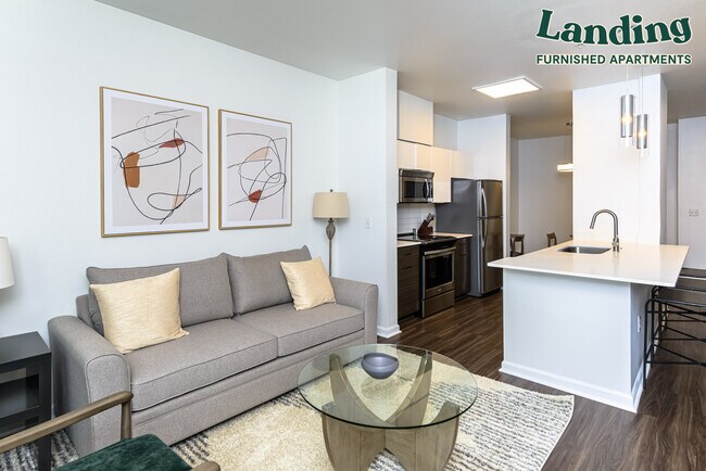 Building Photo - 1202 N 10th Pl