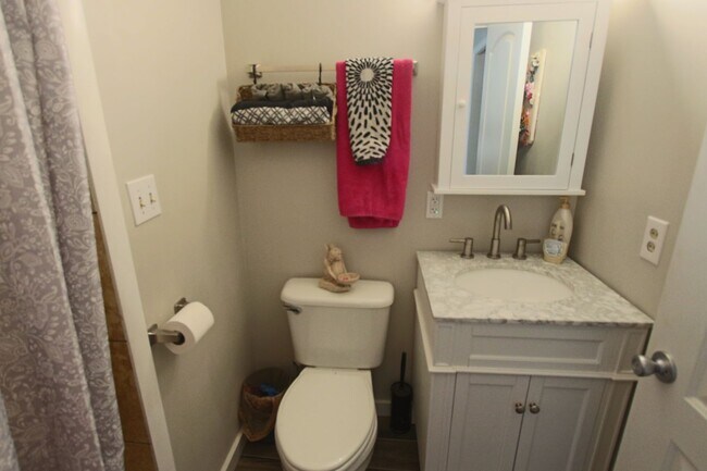 Building Photo - 419 S 100 E