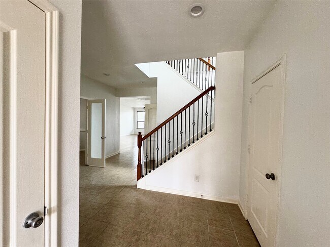 Building Photo - 7540 Connemara Dr