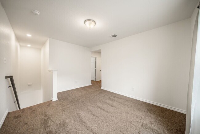 Building Photo - 3218 Comanche Crossing