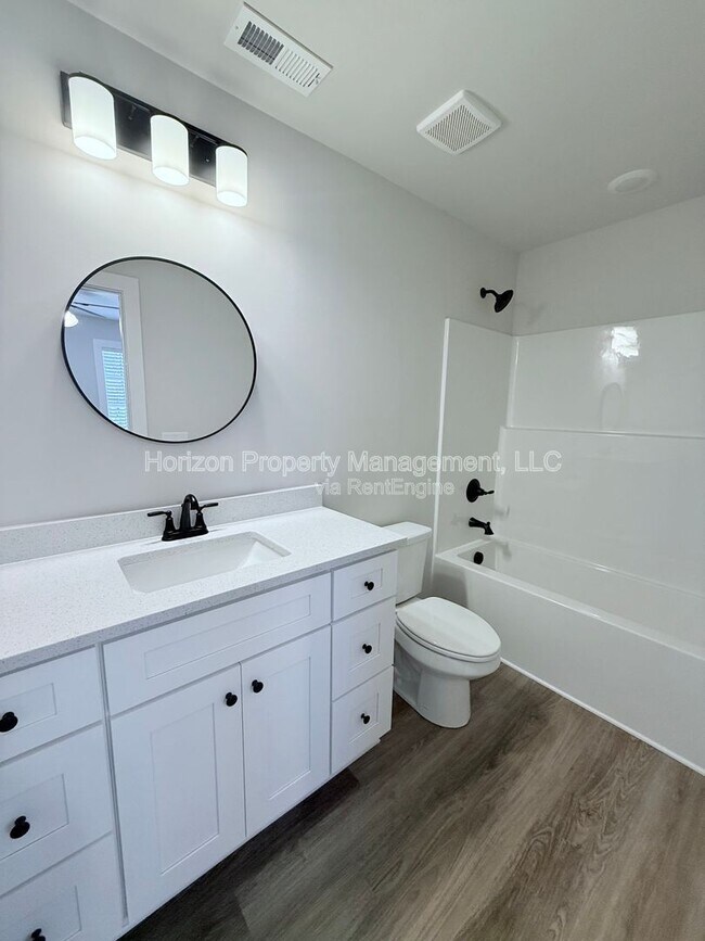 Building Photo - 6095 Quail Mountain Trail