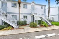Building Photo - 225 Ocean Park Ln