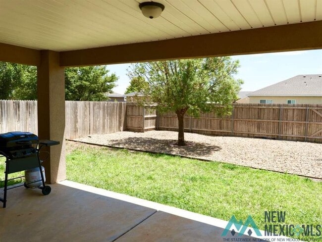 Building Photo - Stunning 3 Bed 2 Bath Home in Clovis, NM