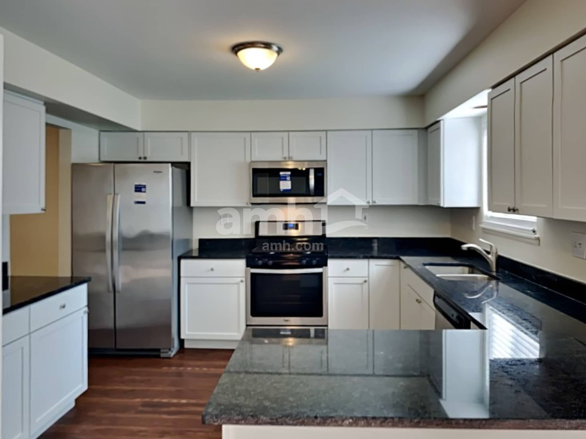 Building Photo - 21744 W Knollwood Dr