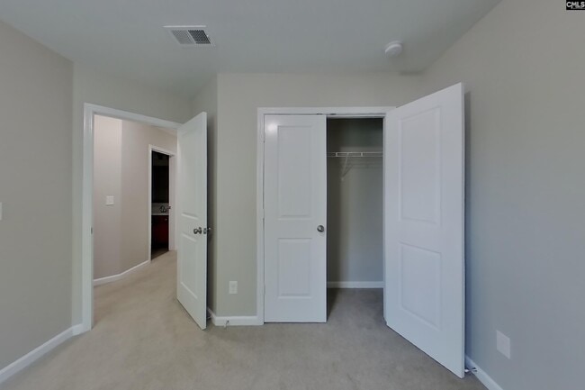 Building Photo - 437 Eastfair Dr