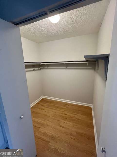 Building Photo - 3575 Oakvale Rd