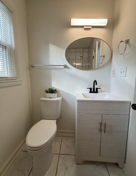 Building Photo - 1681 Stanton Rd SW