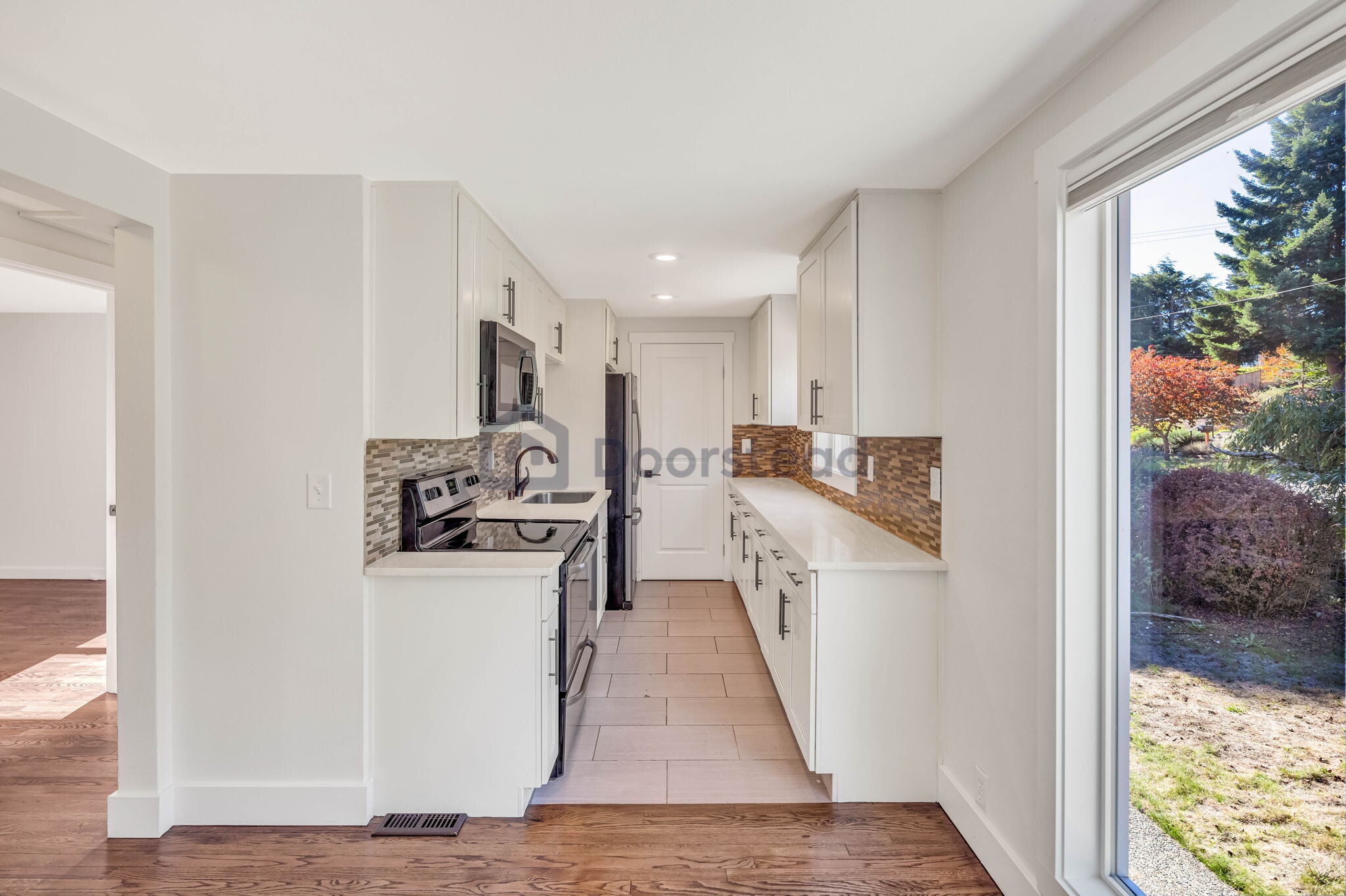 Building Photo - 7348 29th Ave SW