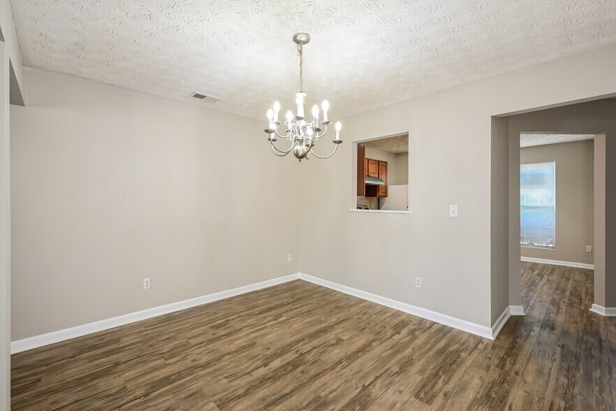 Building Photo - 3915 Waldrop Ln