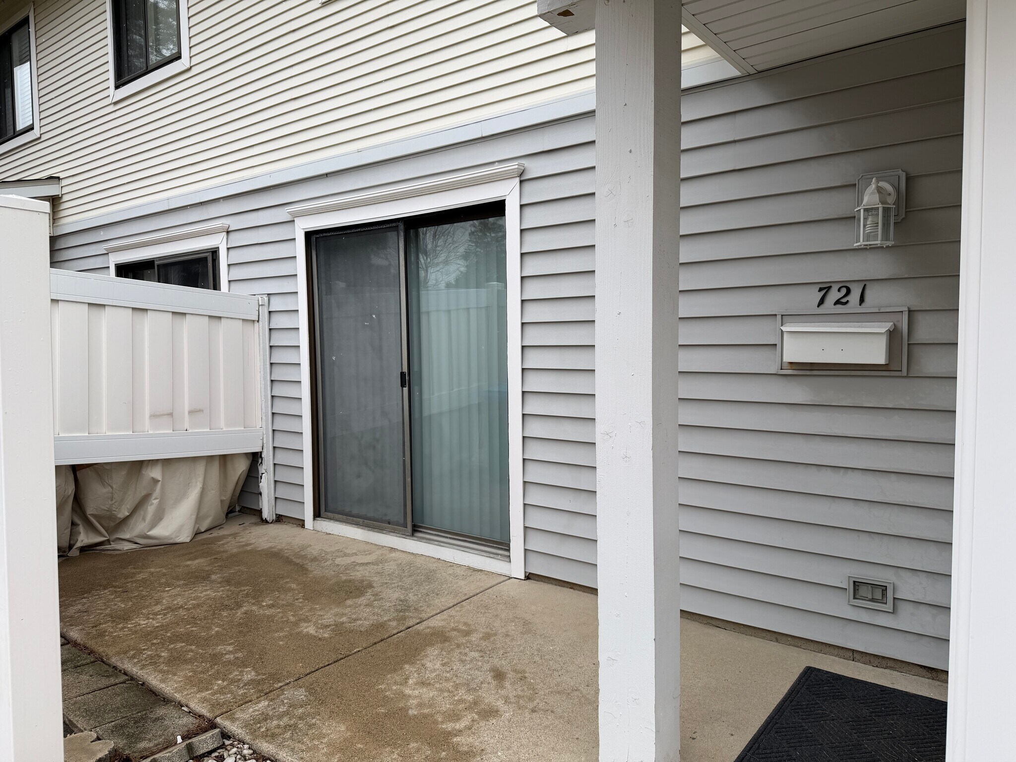 Building Photo - 721 Sunfish Pt