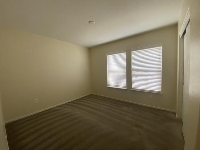 Building Photo - 9397 Collier Ct