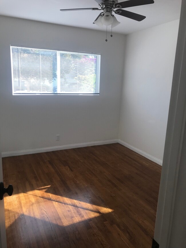 Building Photo - 1842 22nd St