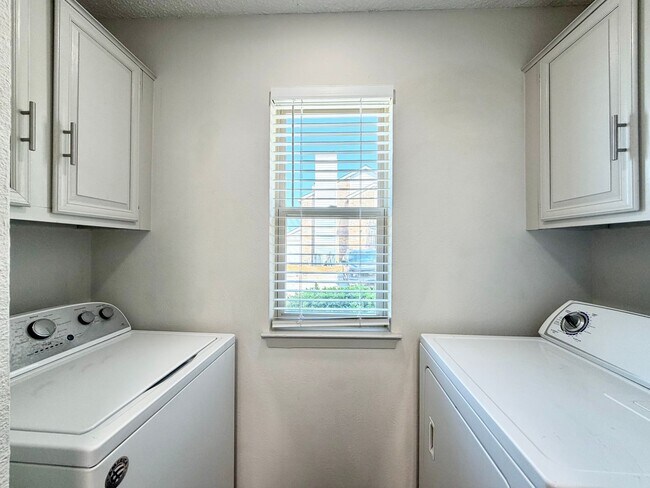 Building Photo - 3635 Garden Brook Dr
