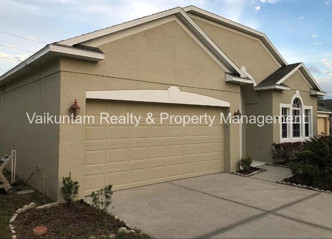 Building Photo - 1109 Cathcart Cir