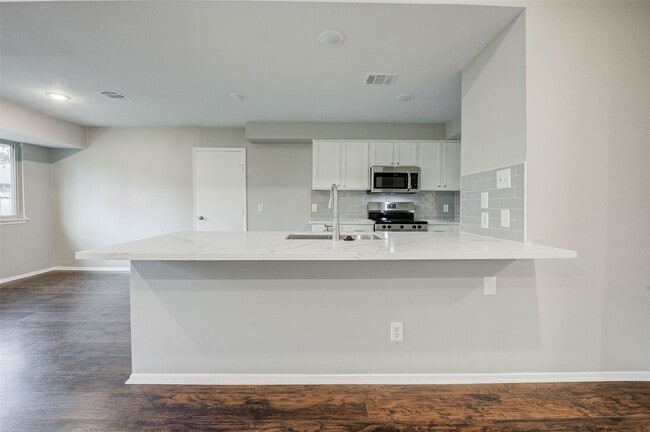 Building Photo - 5211 Sweetwind Ln