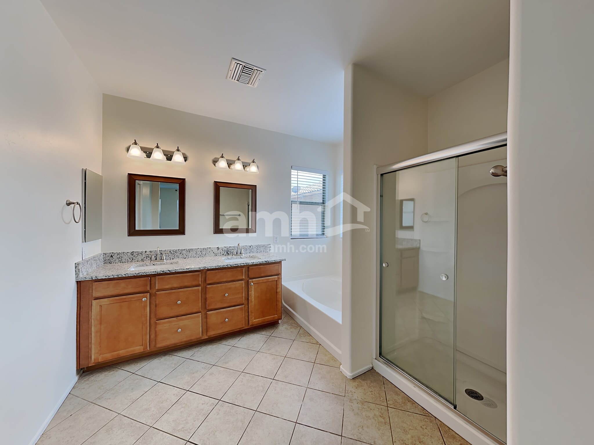Building Photo - 13882 S Camino Nudo