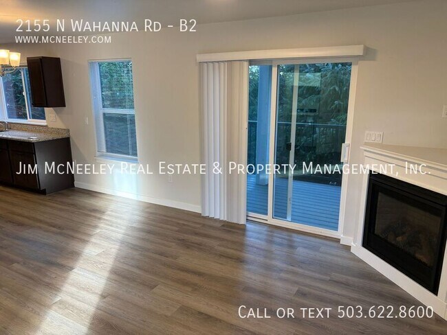 Building Photo - 2155 N Wahanna Rd